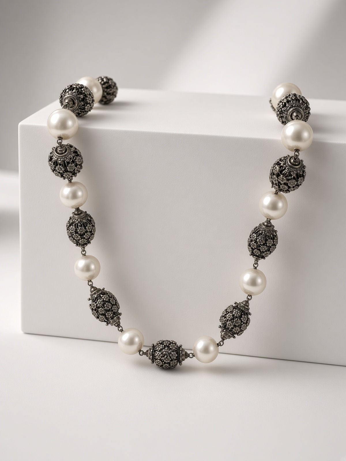 Sterling Silver Cultured Pearl and Flower Bead Estate Necklace