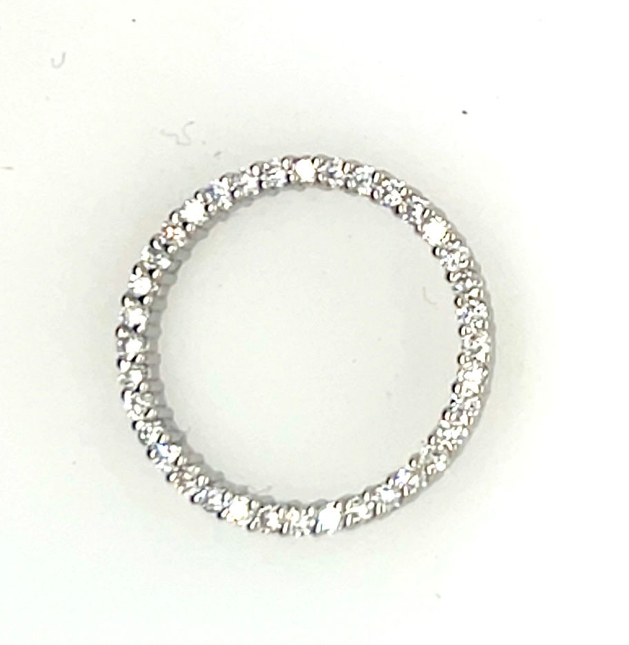 14kt Diamond Circle Estate Pendant