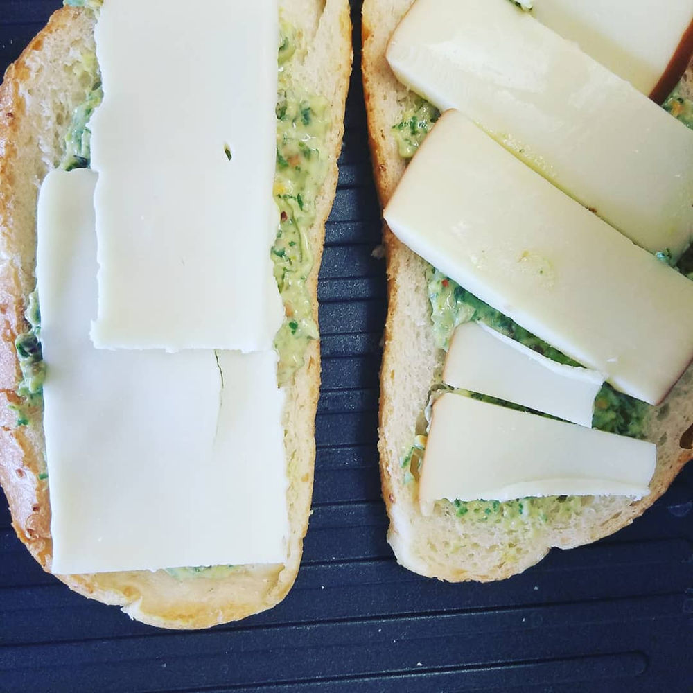 Pesto, Smoked Gouda and Apple Paninis