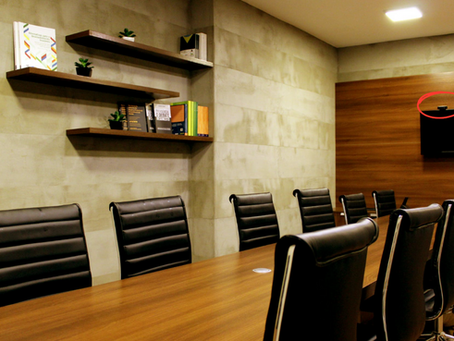 Por qué NO usar una Webcam como cámara de videoconferencia para una sala de reuniones.