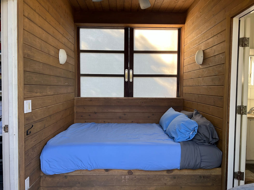 Auxillary Bedroom