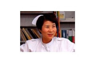 紙屋克子さんが第50回フローレンス・ナイチンゲール章を受章