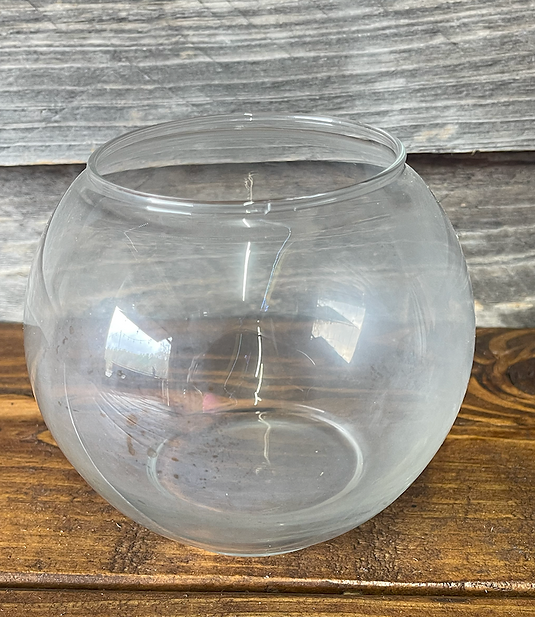 clear glass fishbowl