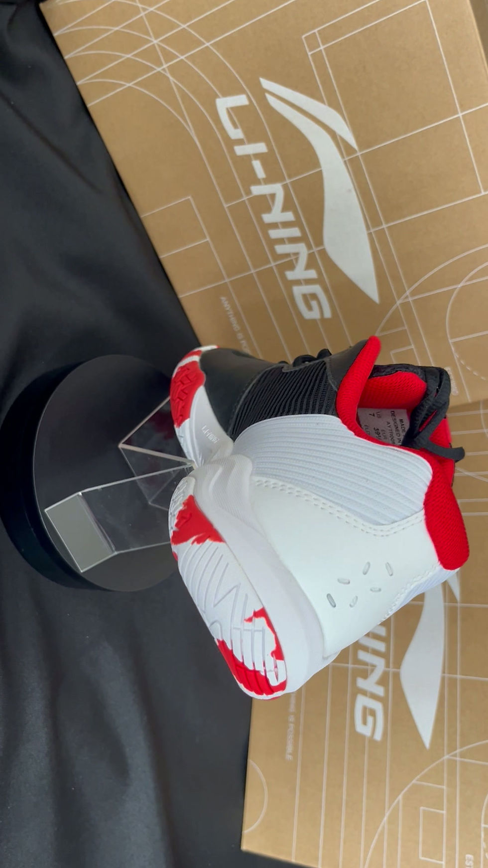 Thumbnail: Li-Ning Men's Indoor Court Shoe