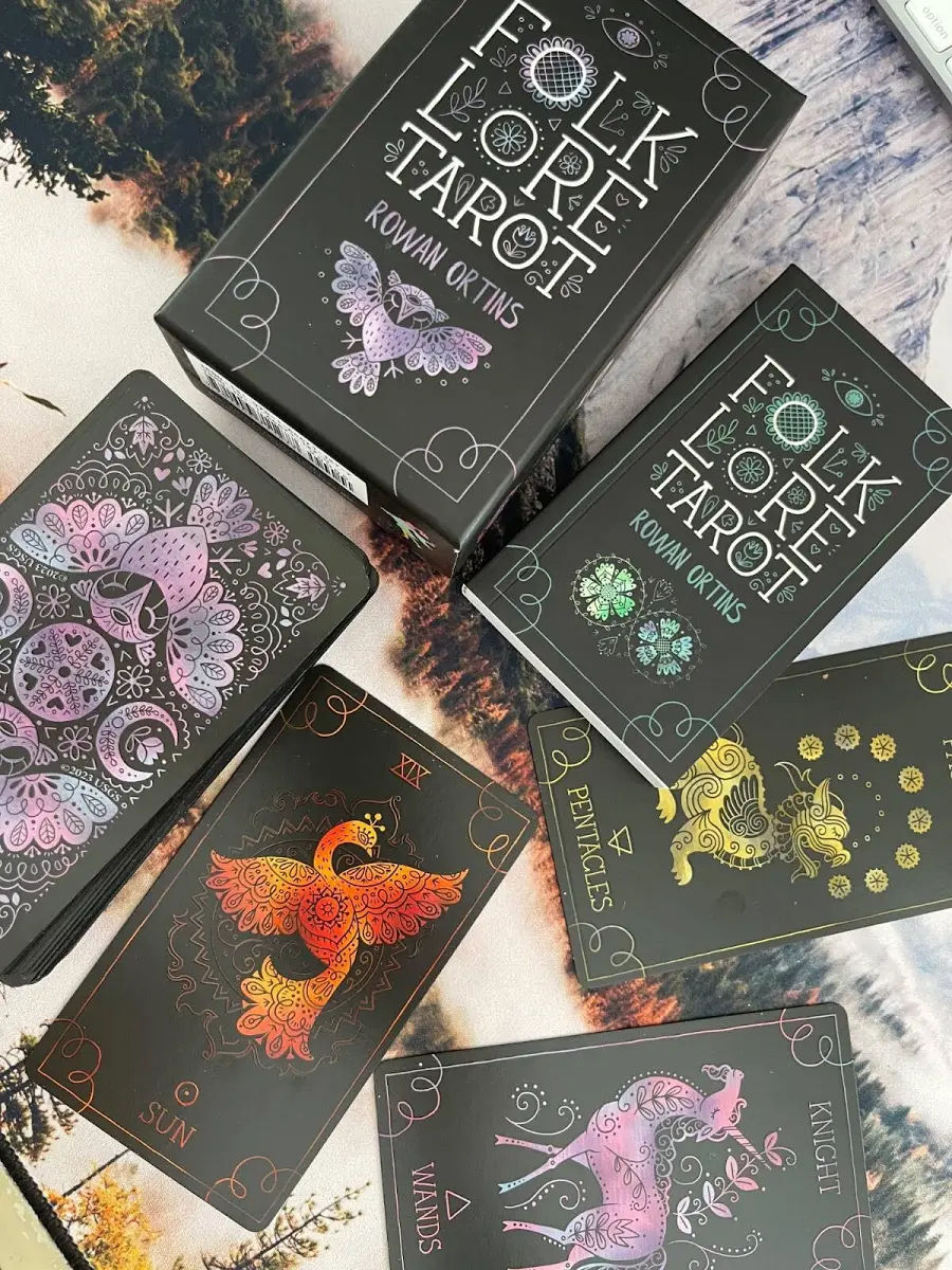 Thumbnail: Folk Lore Tarot 