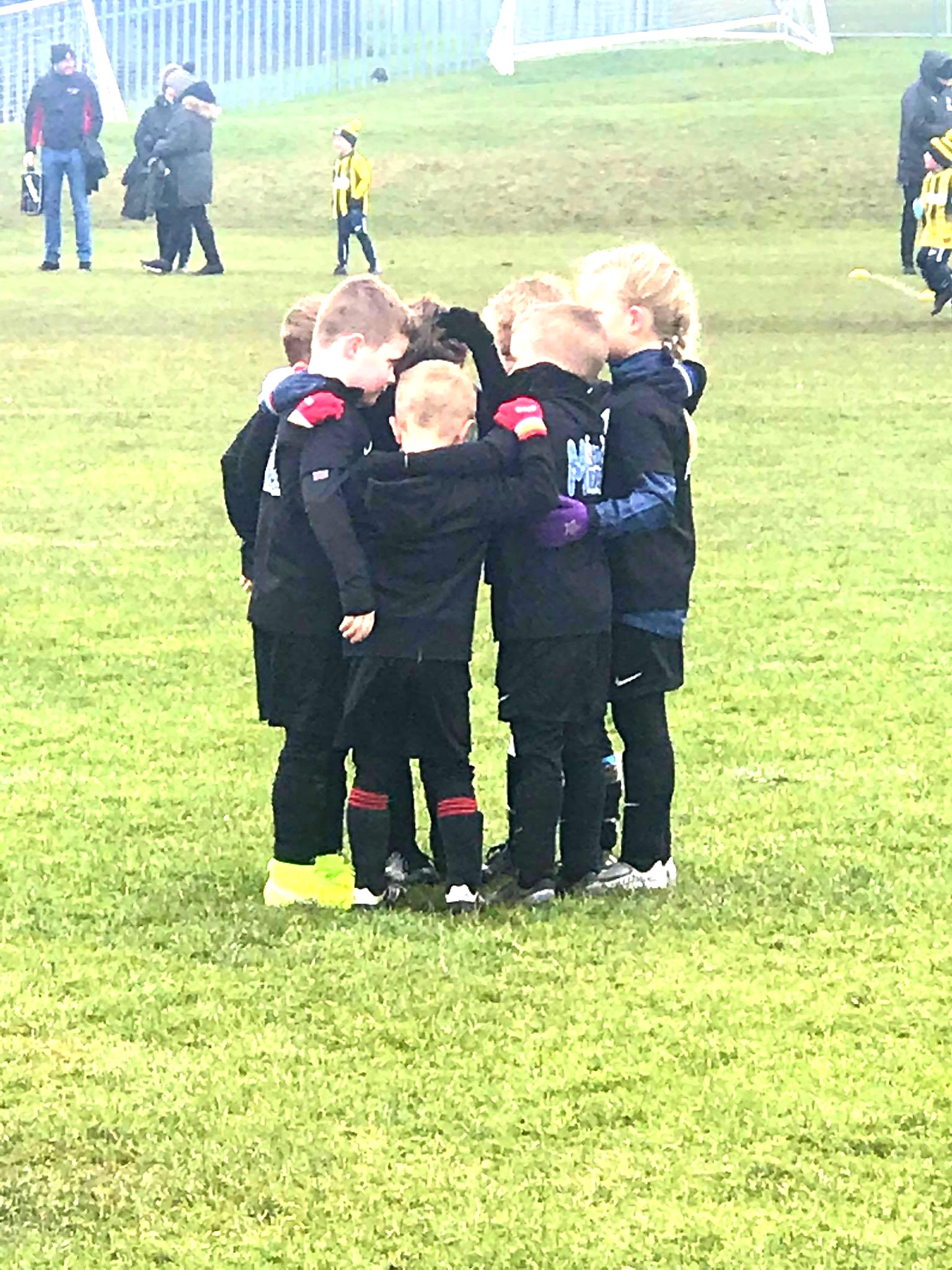 huddle_edited.jpg