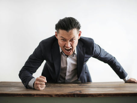 Mastering Workplace Challenges: How to Handle a Difficult Boss or Senior Colleague