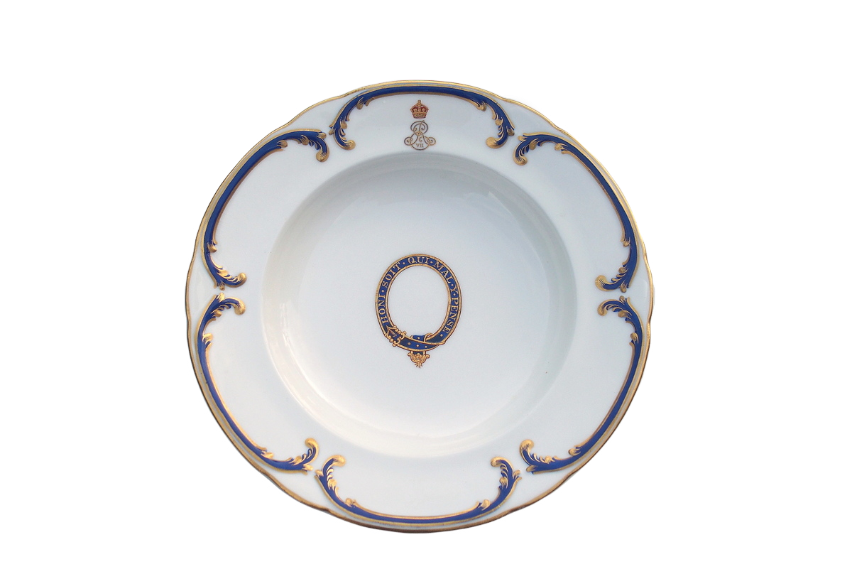 Coalport Royal BALMORAL GARTER Armorial Monogram Plate