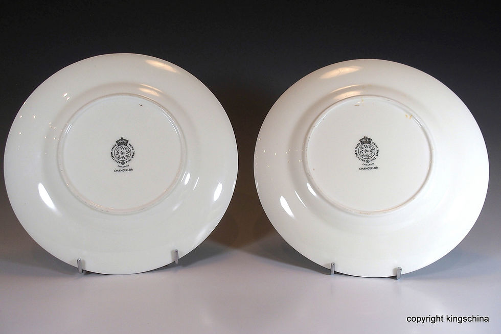 Miniaturbild: Paar Englisch Royal Worcester Wappenteller NIGERIA