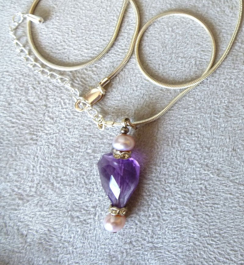 Pendentif Perles et Améthyste P.629