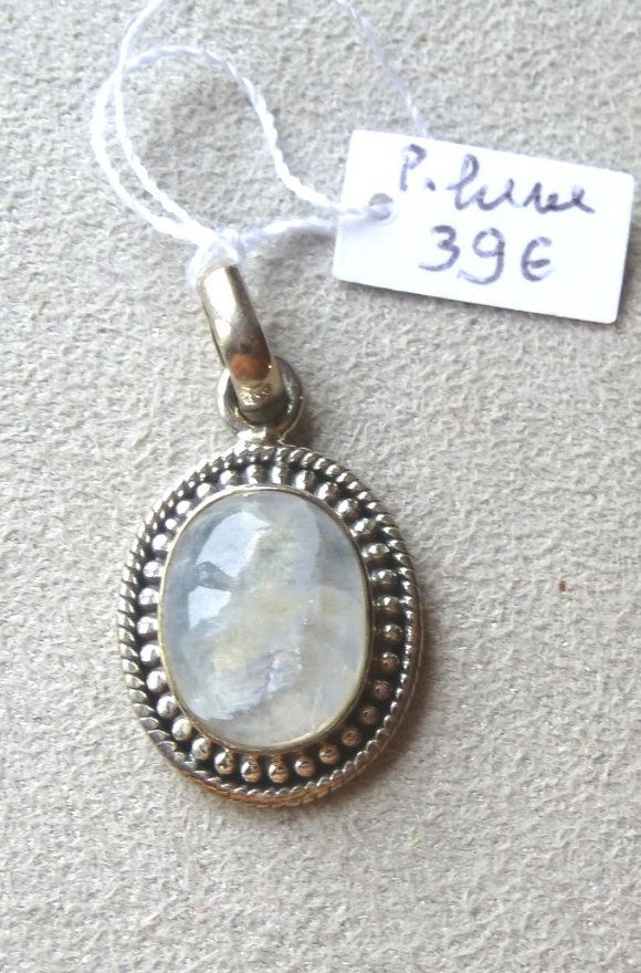 Pendentif Pierre de Lune P.2689