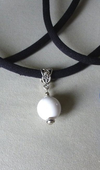 Pendentif Howlite P.612