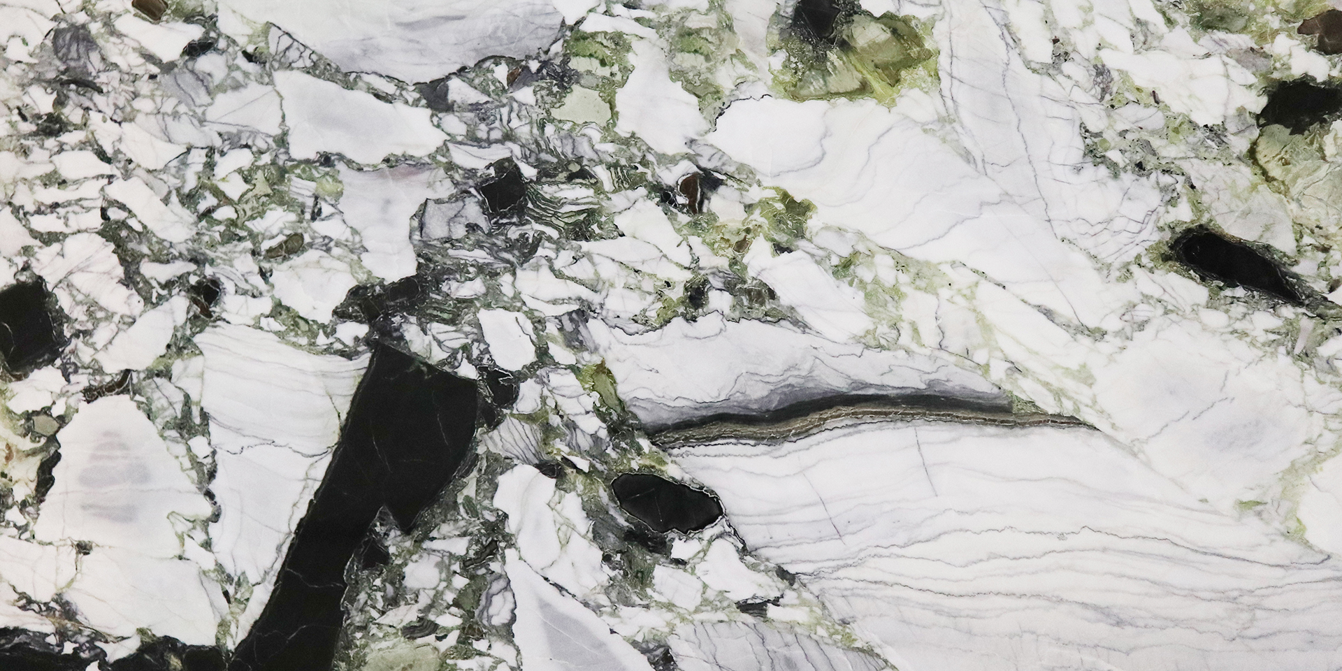 White Beauty porcelain surface