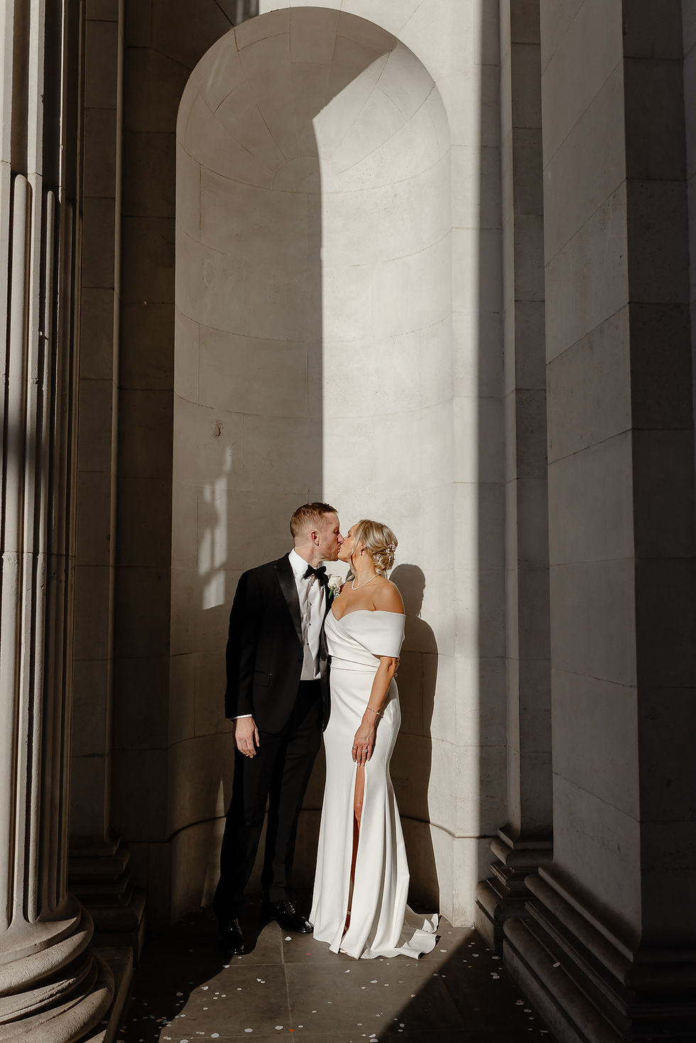 editorial london wedding photographer