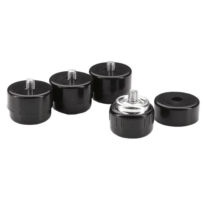 Miniature : Vérins de table réglables anti-wobble pour stabiliser les tables de restaurant CHR