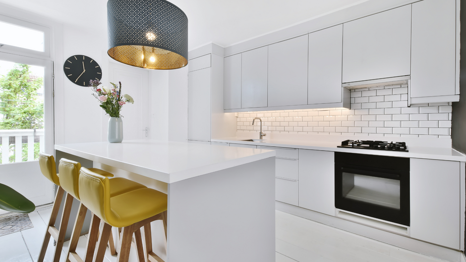 Quiet Streets, Loud Opportunities: Low Buyer Demand in 2025