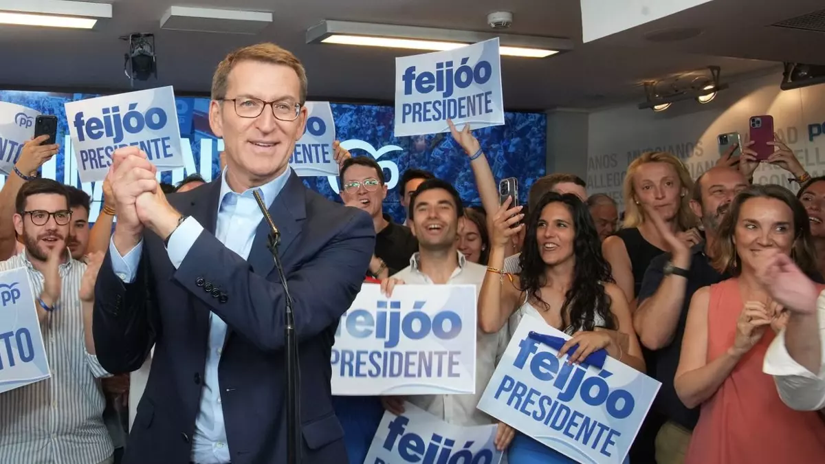 Alberto Núñez Feijóo en la sede del PP