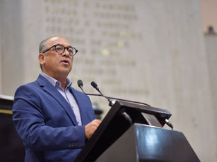 Busca diputado que adultos mayores se beneficien con la Hipoteca Inversa