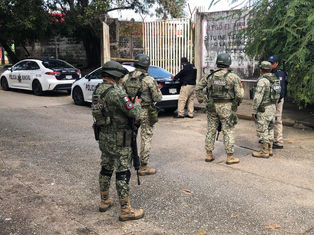 EDICION 2428, APARECIÓ CADÁVER EN UN LOTE BALDÍO.