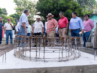Arranca rehabilitación de agua y drenaje en la colonia Azteca.