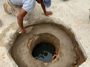 Rehabilitación de brocales y tapas fortalece la seguridad urbana en la ciudad