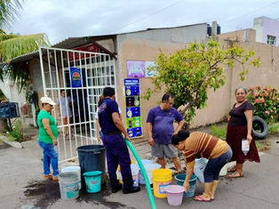 Llega nueva bomba de agua a Colinas de Santa Fe, donada por la gobernadora Rocío Nahle García