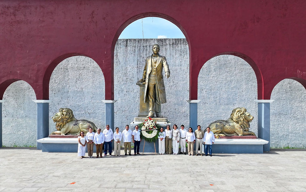 Minatitlán conmemora el 154 aniversario luctuoso de Benito Juárez García
