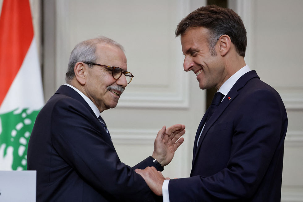 France's Macron vows to help Lebanese prepare negotiations with Israel