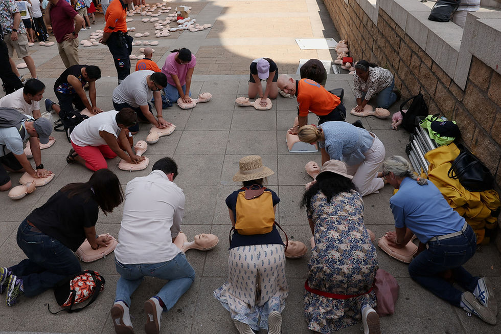 Madrid volunteers receive emergency training for Pope Leo XIV visit