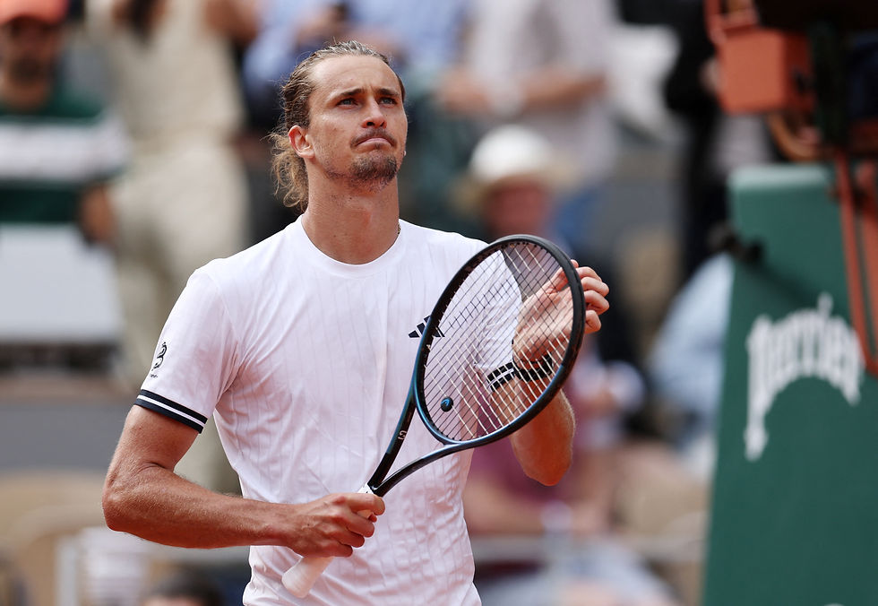 TENNIS: Zverev spoils lucky loser De Jong's birthday with straight sets victory