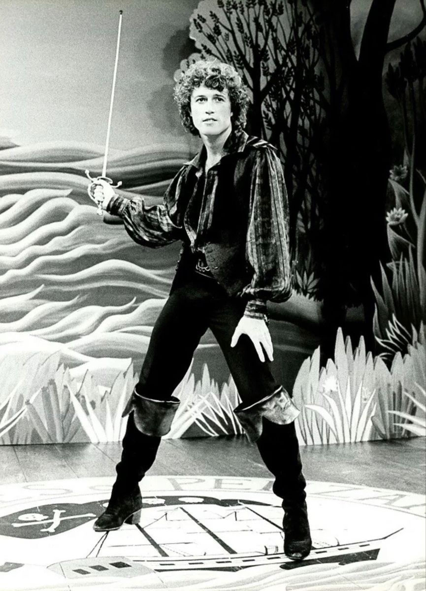 Andy Gibb performing in The Pirates of Penzance