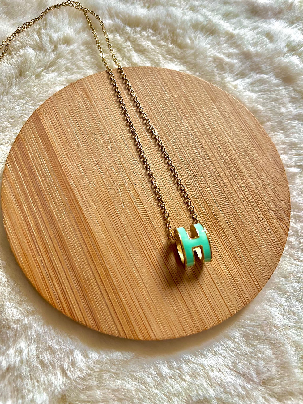 Miniature : Collier H relief | Doré