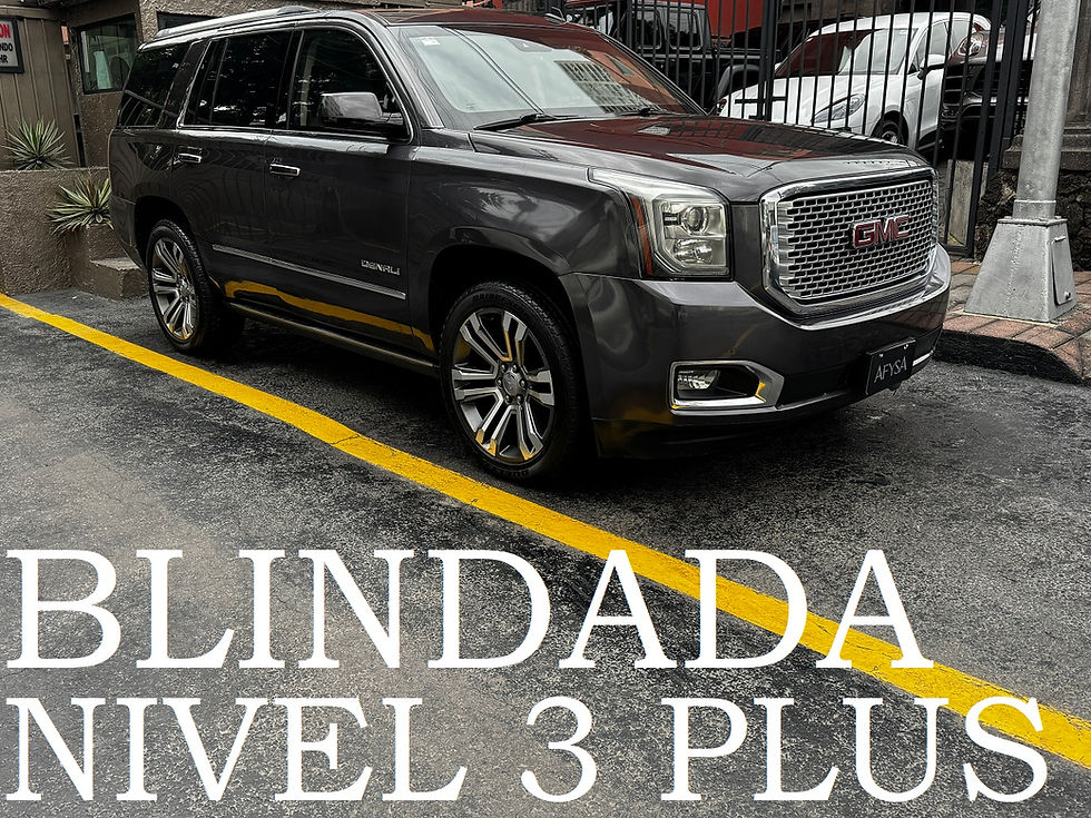 30_GMC Yukon Denali 2017 Gris N3
