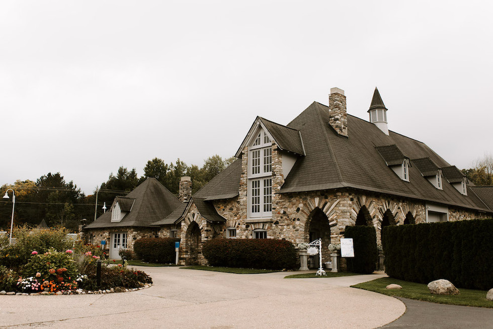 Castle Farms luxury wedding venue in Charlevoix Michigan.