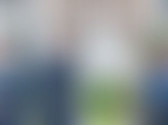 福岡市南区井尻の家族葬ホール「INORIA井尻ホール」地鎮祭後の完成外観と関係者集合写真