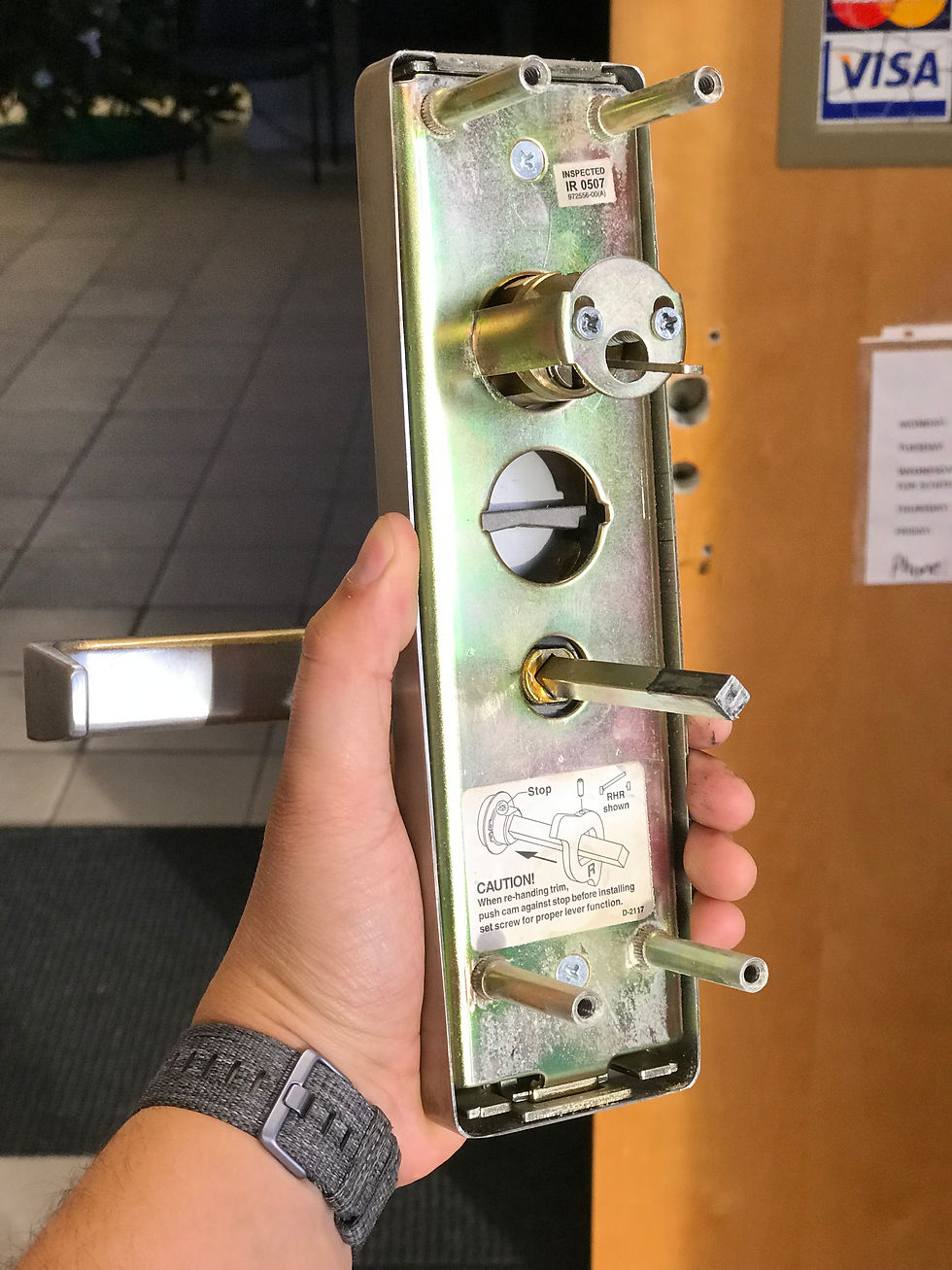 Vertical Lock Set