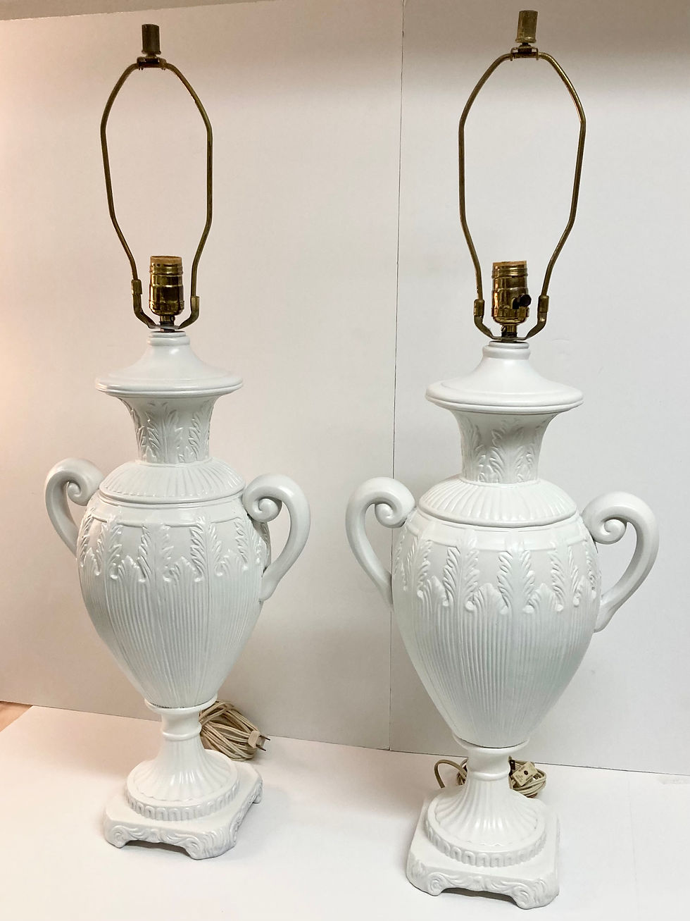 Thumbnail: Hollywood Regency Ceramic Urn Table Lamps Fresh White Lacquered Finish, a Pair