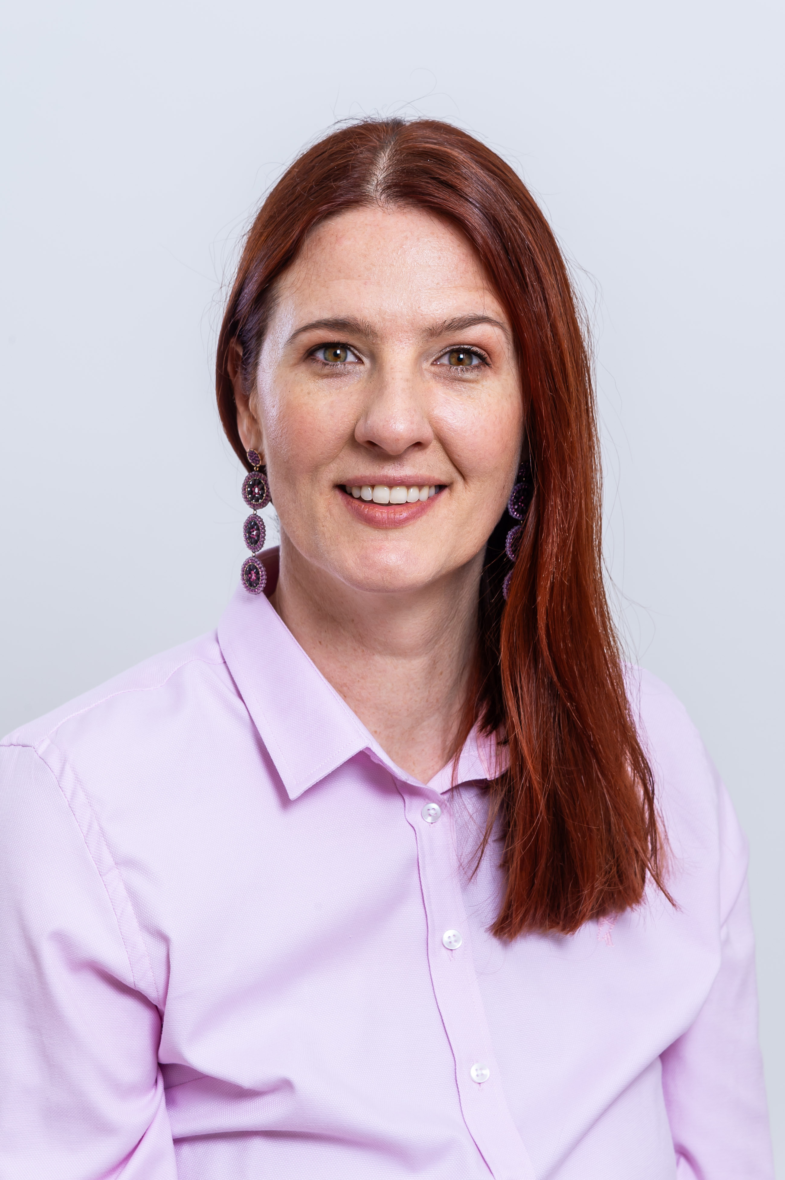 Dr. Nina Resch