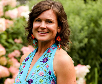 Robin head shot_edited.jpg