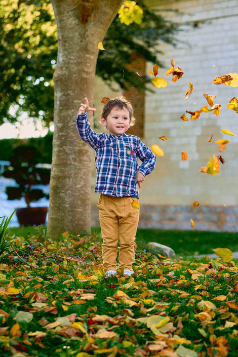 Séance photo famille lifestyle avec Jérôme Halâtre photographe au jardin des plantes à Amiens