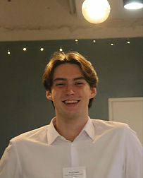 ryan langley headshot photo profile.jpeg
