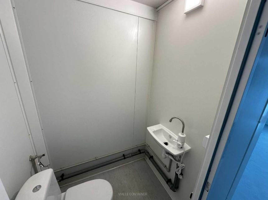 Miniaturbild: CONTAINEX 2,5×6 m Bürocontainer mit Toilette und Waschbecken