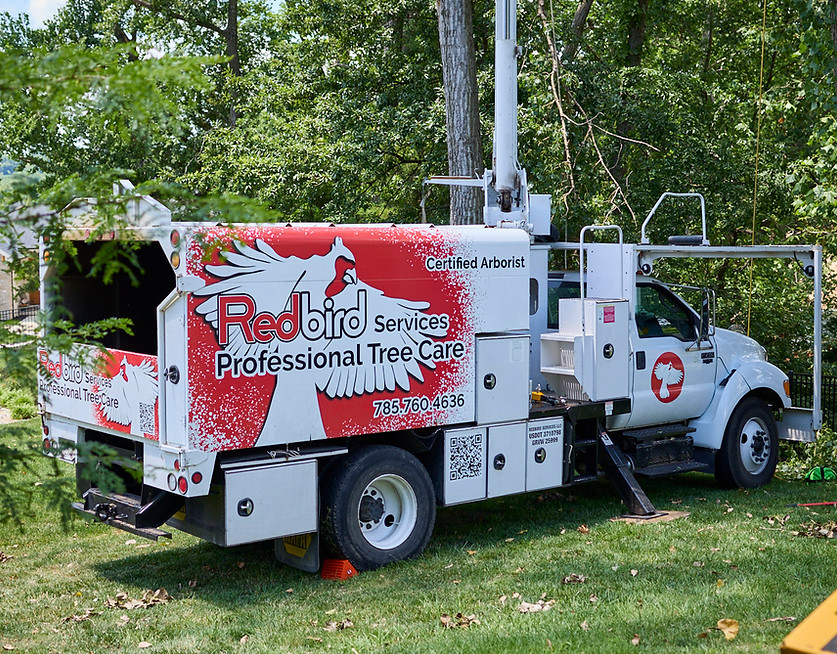 Professional equipment for large-scale commercial tree services Kansas City