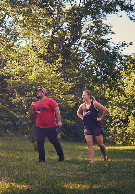 Professional tree service in Overland Park Kansas residential neighborhood