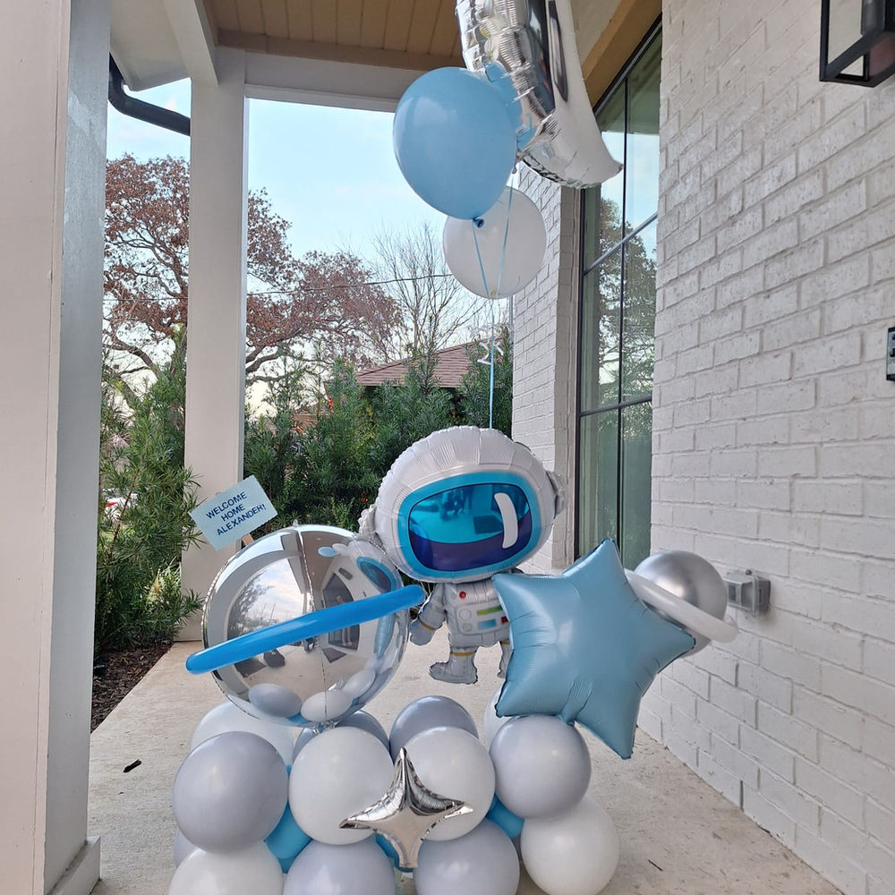 Baby Is on the Way — balloon delivery Miami FL