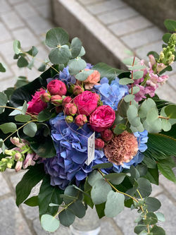 Strauss kompakt pink blau