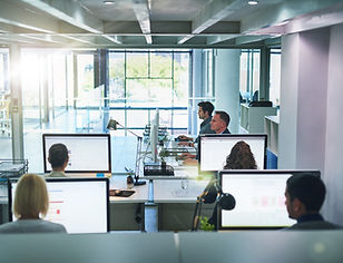 Trabajo del ordenador de oficina