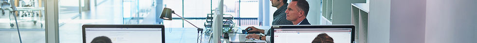 Bureau de travail informatique