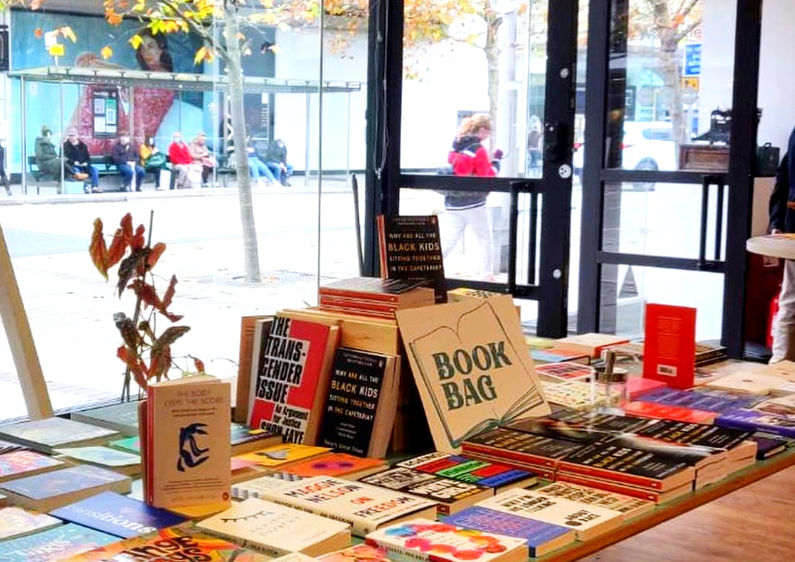 Screen Shot 2021-11-29 at 7.25_edited.jpg