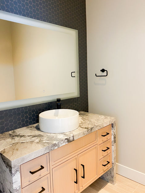 POWDER ROOM UPSTAIRS 